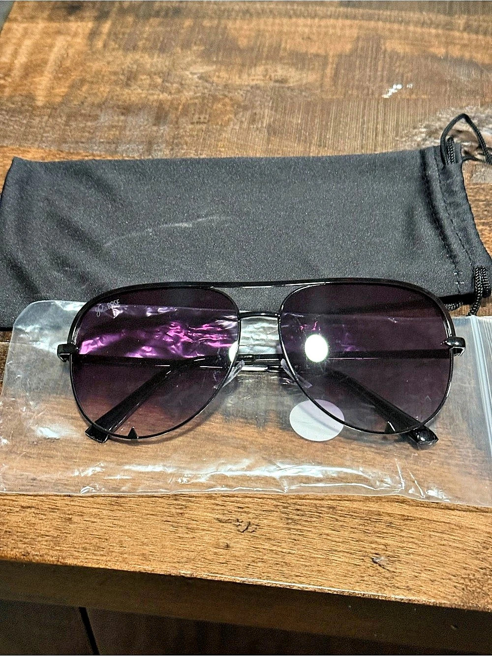 JuliaROSE Aviator Sunglasses in Black & Purple Like New